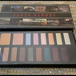 Urban memory Eyeshadow palette